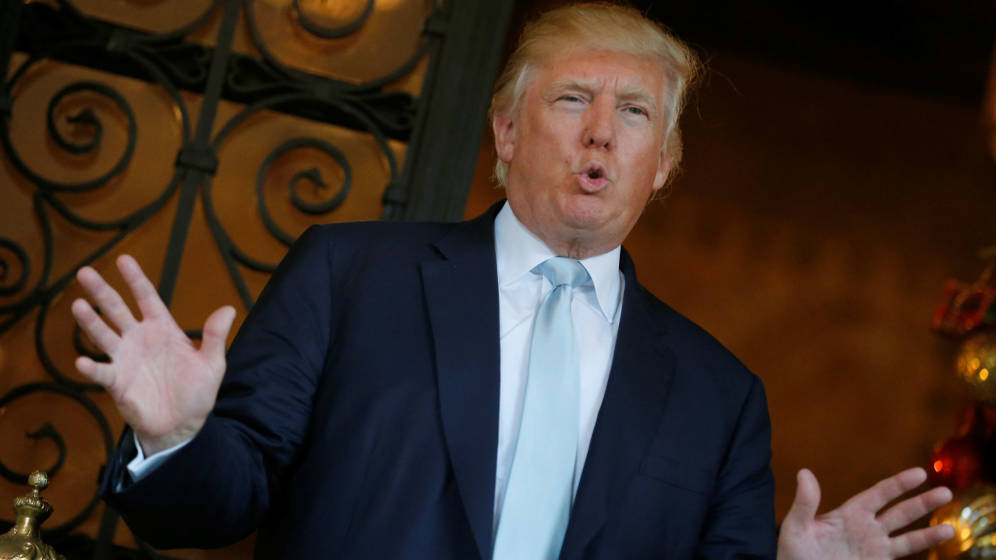 El presidente electo de Estados Unidos, Donald Trump, atiende a los medios. (Reuters)